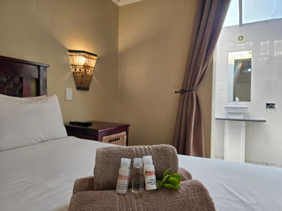 Royal Guest House Bed and Breakfast in Port Alfred