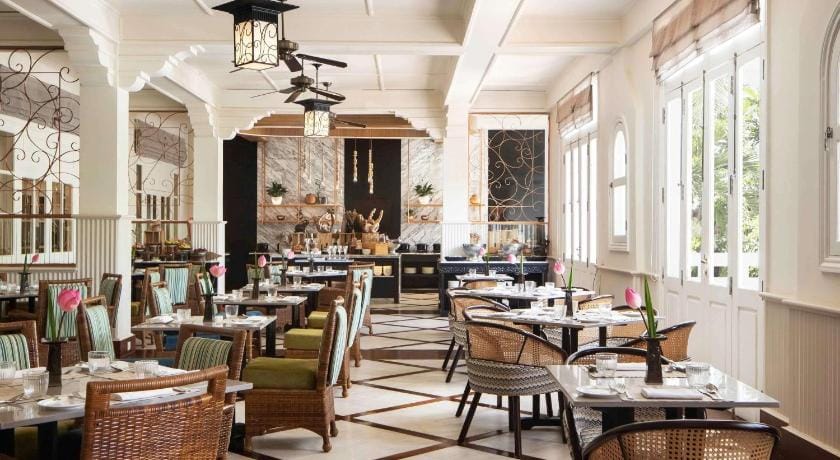 Raffles Grand Hotel D'Angkor Hotel in Krong Siem Reap