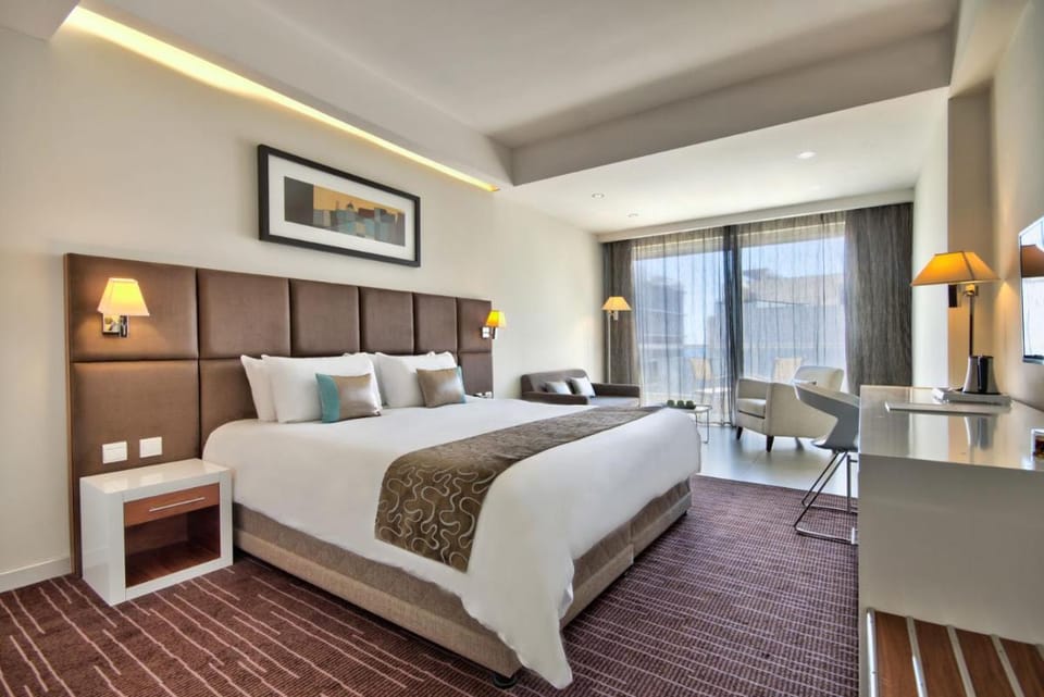 The George, Urban Boutique Hotel Hotel in Saint Julians