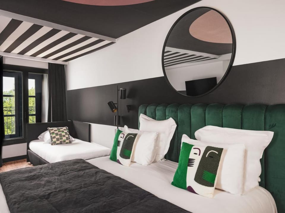 Maisons du Monde Hôtel & Suites - La Rochelle Vieux Port Hotel in La Rochelle