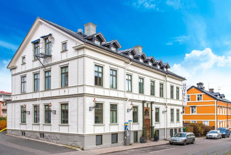 Hotell Amber & Naran Hotel in Norrbotten County, Sweden