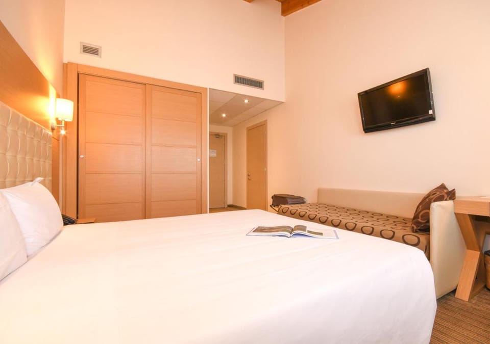 TH Lazise - Hotel Parchi Del Garda Hotel in Lake Garda