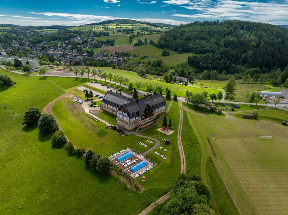 Panorama Berghotel Wettiner Hohe Hotel in Erzgebirgskreis
