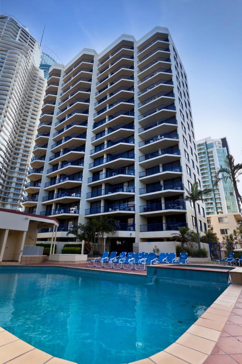 Surf Regency Apartment hotel in Surfers Paradise