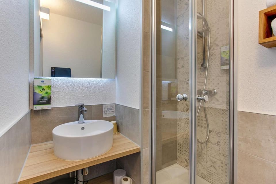 Sure Hotel by Best Western Sarlat-la-Caneda Hotel in Occitanie