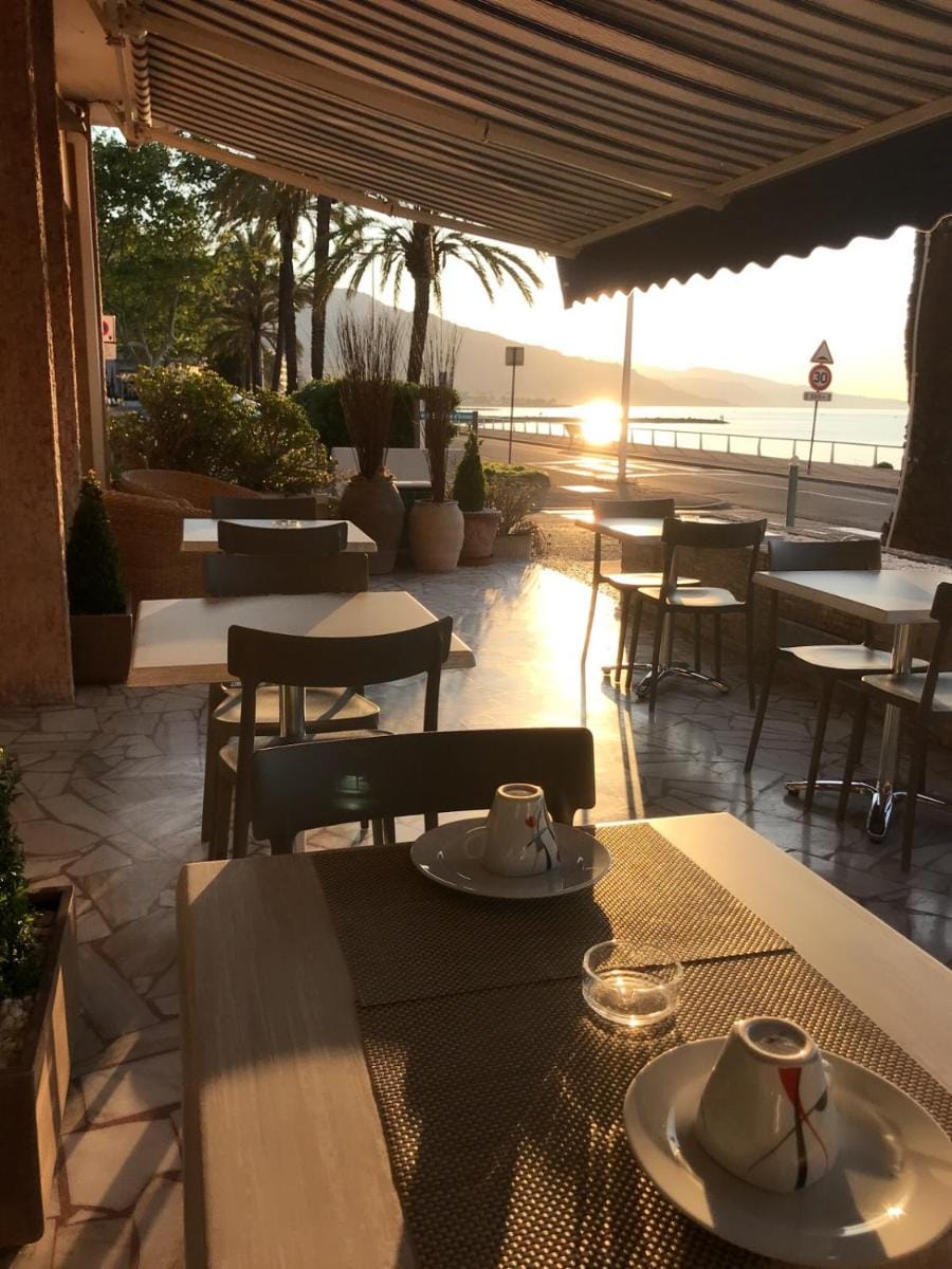 Hôtel Le Dauphin Hotel in Menton