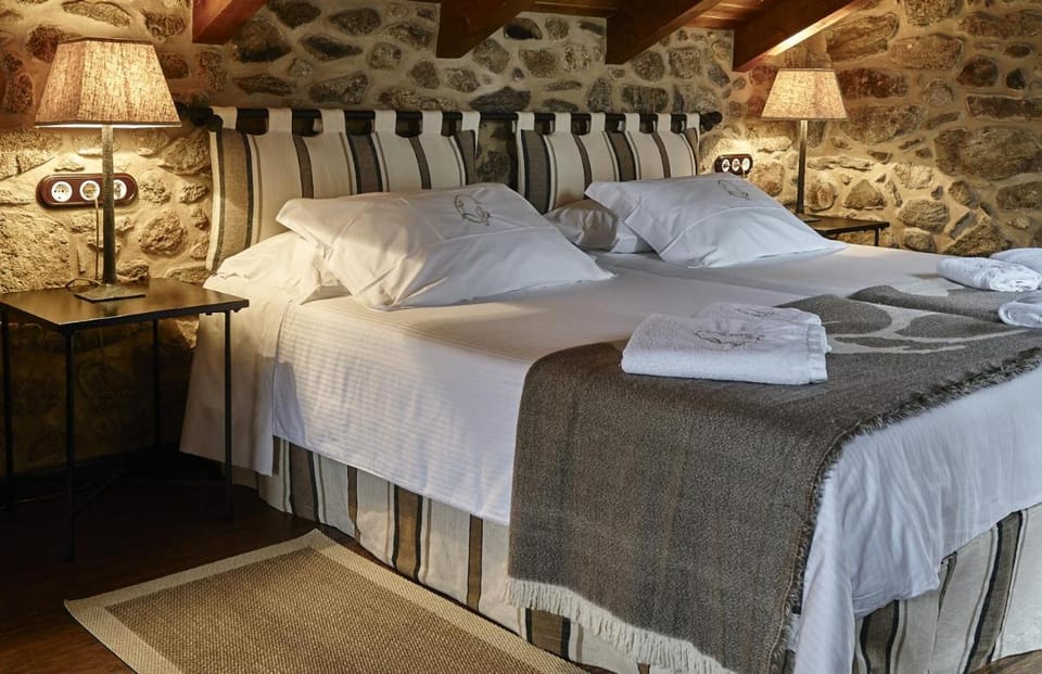 Hotel Rustico Lugar Do Cotariño Hotel in Terra de Soneira