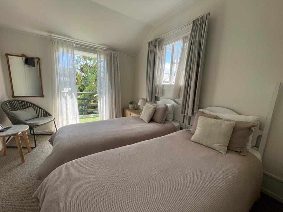 Bavaria Boutique Hotel Bed and Breakfast in Auckland