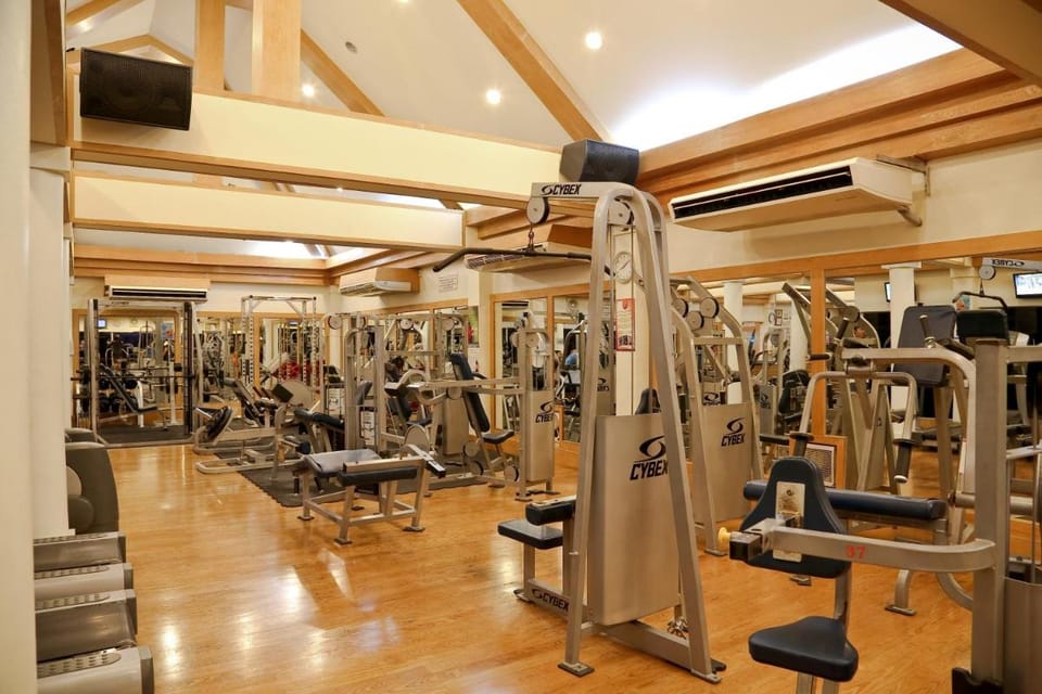 The Yorkshire Hotel Resort in Patong