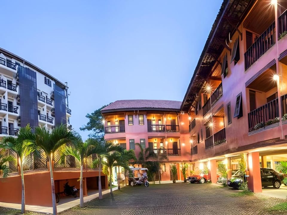 Rainforest ChiangMai Hotel Hotel in Chiang Mai