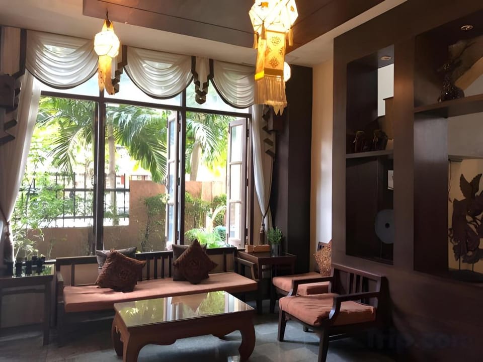 Rainforest ChiangMai Hotel Hotel in Chiang Mai