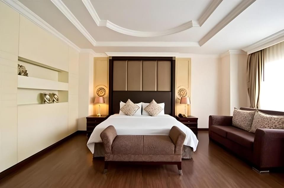 Lk Metropole Hotel in Pattaya City