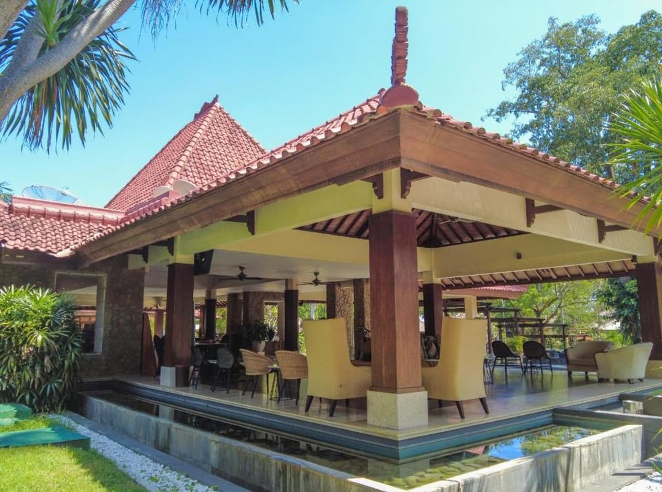 Pool Villa Merumatta Senggigi Villa in Batu Layar
