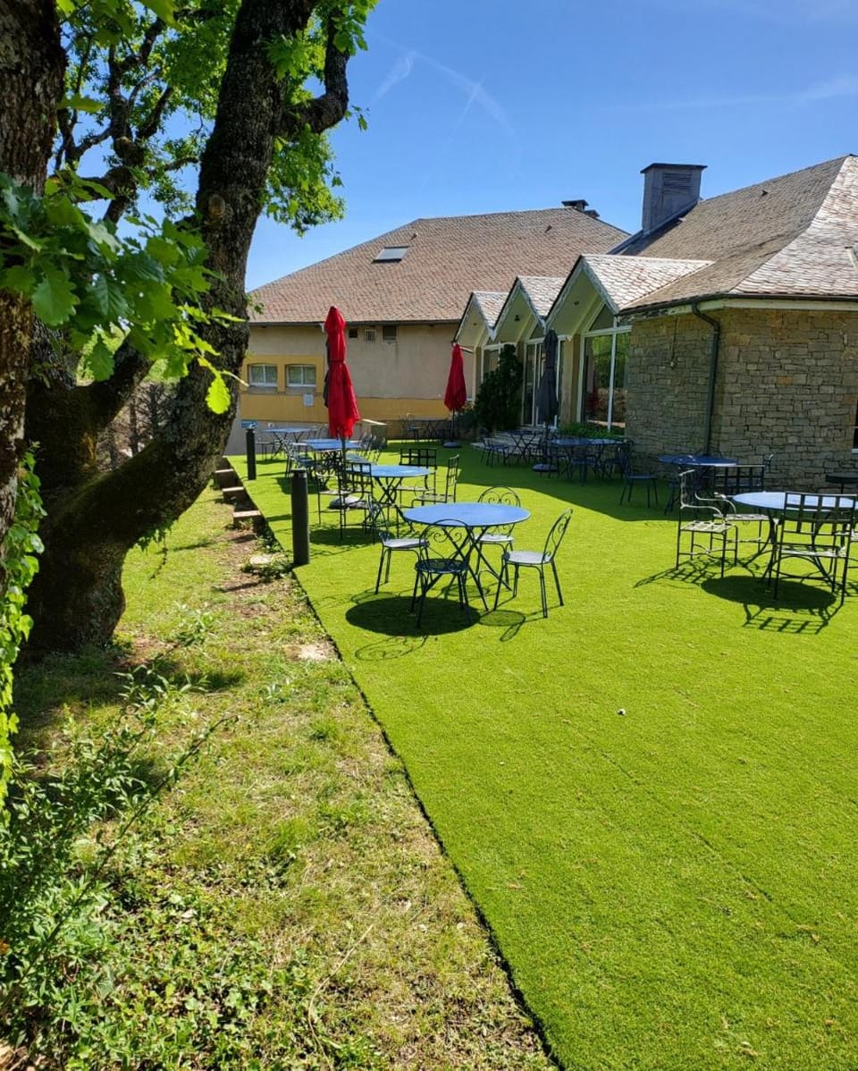 Hôtel Causse Comtal Rodez, The Originals Relais Hotel in Auvergne-Rhône-Alpes