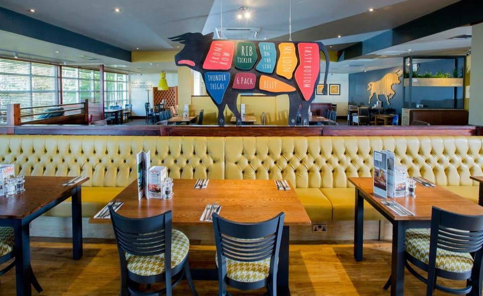 Premier Inn Leeds / Bradford Airport Hotel in Leeds
