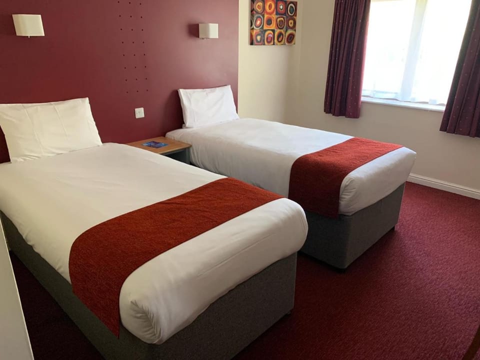 Days Inn Southampton Rownhams Hotel in Test Valley District