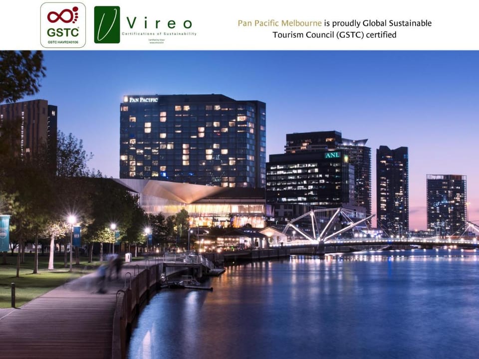 Pan Pacific Melbourne Hotel in Southbank