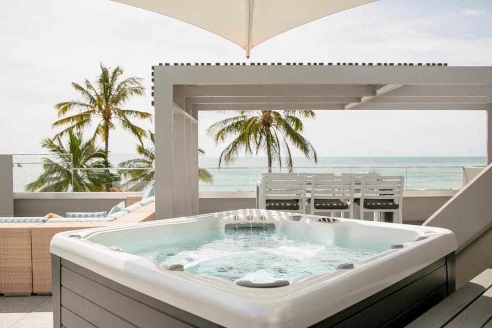 Netanya Noosa Beachfront Resort Resort in Noosa Heads
