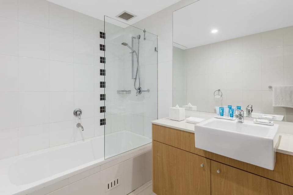 Meriton Suites Waterloo Hotel in Sydney