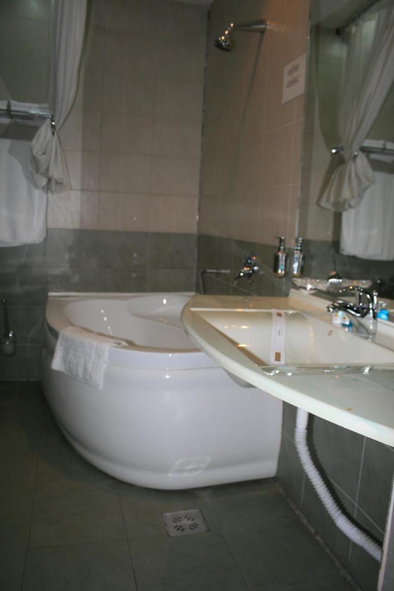 Relax Comfort Suites Hotel Hotel in Bucharest