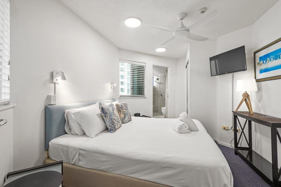 Malibu Apartments Apartment hotel in Sunshine Coast