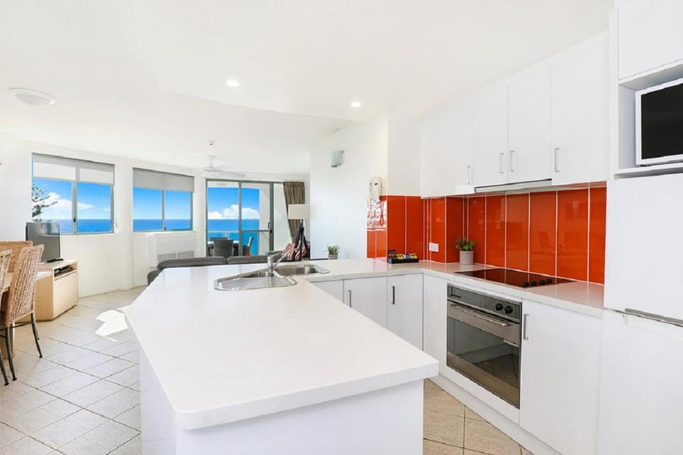 Malibu Apartments Apartment hotel in Sunshine Coast