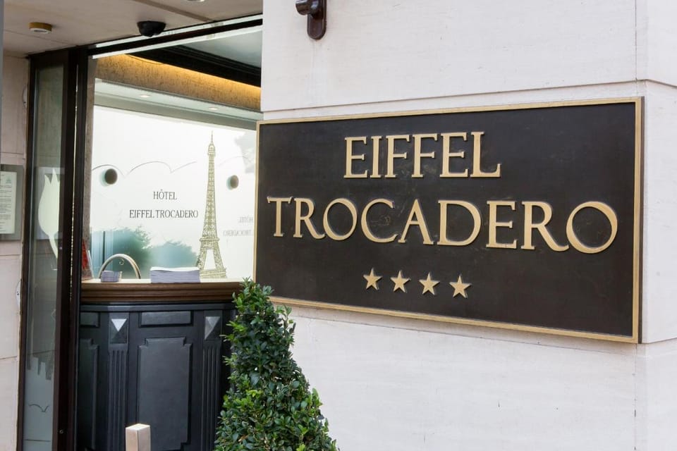 Eiffel Trocadero Hotel in Paris