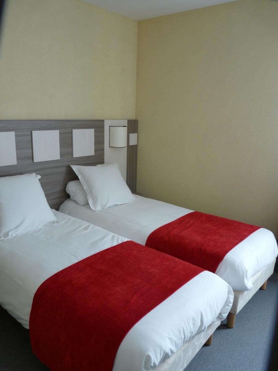 The Originals City, Hôtel des Arènes, Saintes Hotel in Nouvelle-Aquitaine