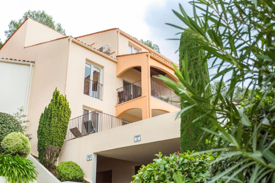 Le Club Mougins Apartment hotel in Mouans-Sartoux