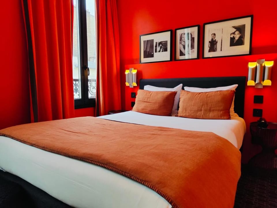 Hotel Noir Hotel in Paris