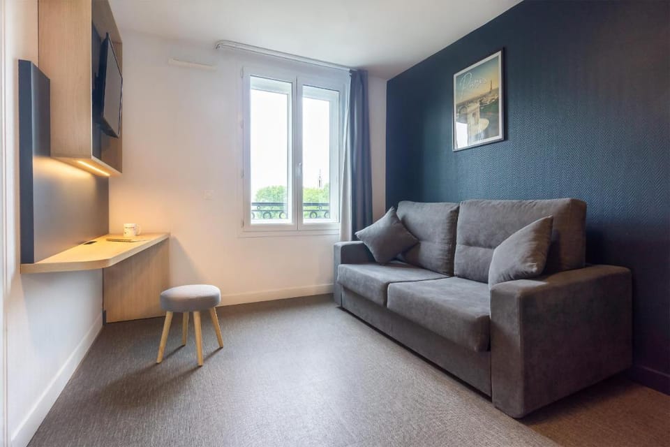 City Résidence Paris Saint-Maurice Apartment hotel in Paris