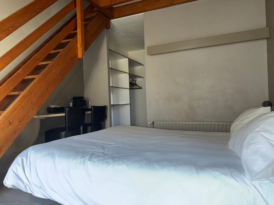 Hôtel Dupleix - Hyper centre - Réouverture Hotel in Quimper