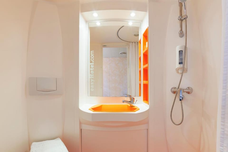 easyHotel Budapest Oktogon Hotel in Budapest