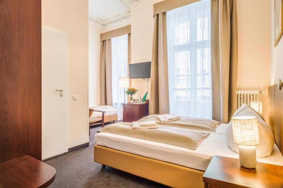 Upper Room Hotel Kurfürstendamm Hotel in Berlin