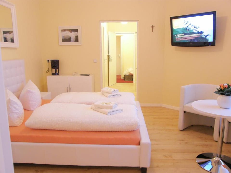 City Guesthouse Pension Berlin Bed and Breakfast in Berlin
