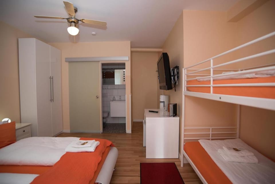 City Guesthouse Pension Berlin Bed and Breakfast in Berlin