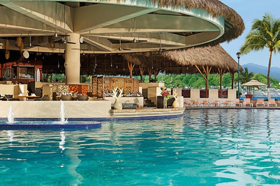 Sunscape Puerto Vallarta Resort- All Inclusive Resort in Puerto Vallarta