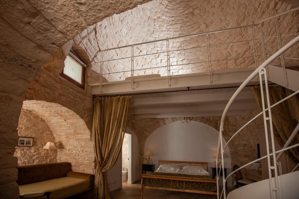 Le Alcove-Luxury Hotel nei Trulli Hotel in Province of Taranto