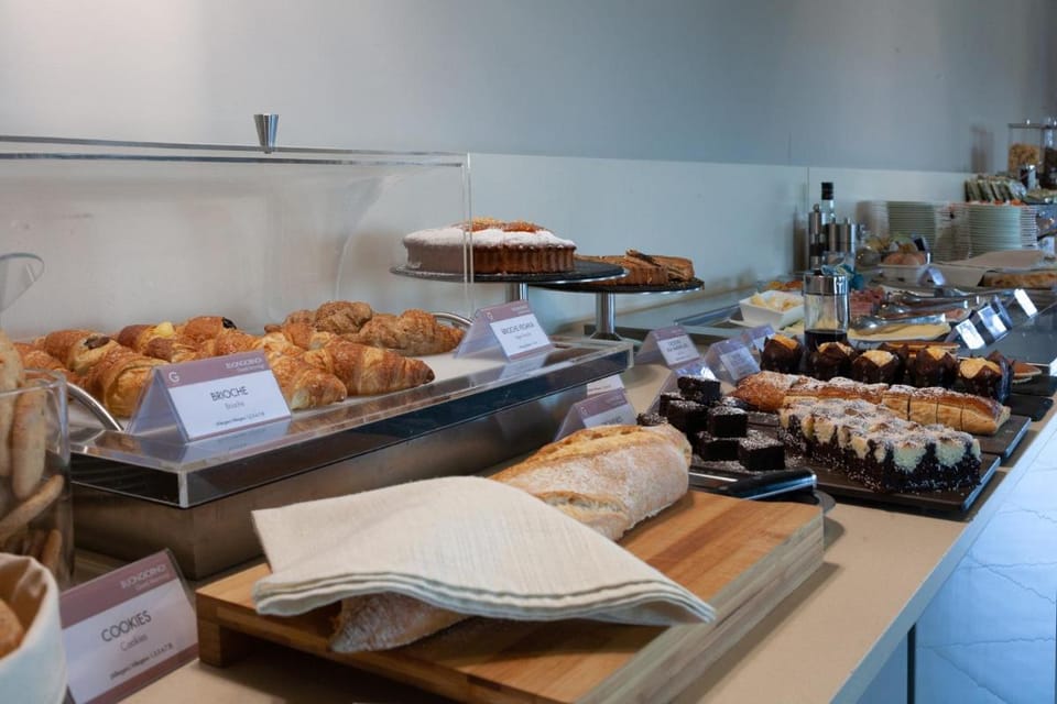 G Hotel Hotel in Marche