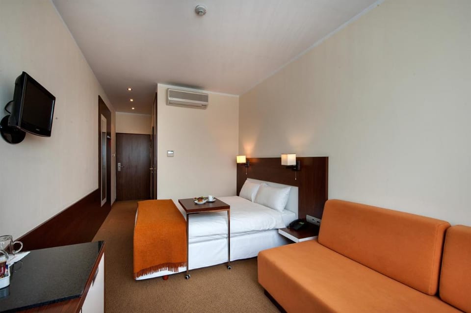 Desilva Inn Katowice Airport Hotel in Lesser Poland Voivodeship