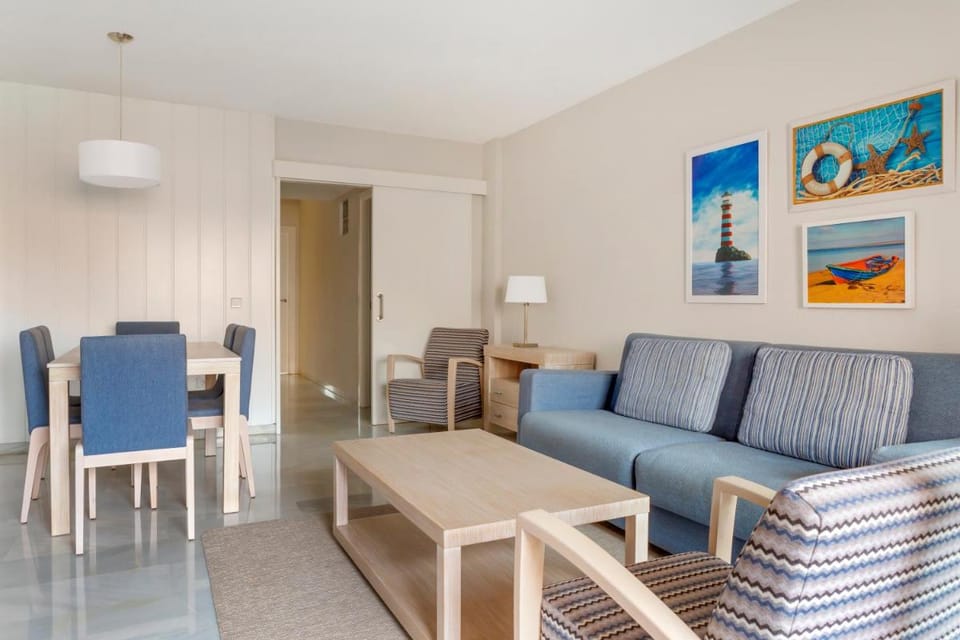 Los Amigos Beach Club By Diamond Resorts Apartment hotel in Costa del Sol