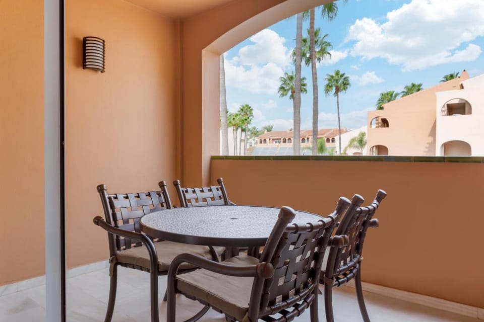 Los Amigos Beach Club By Diamond Resorts Apartment hotel in Costa del Sol