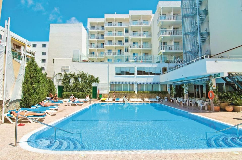 BLUESEA Piscis - Adults Only Hotel in Raiguer