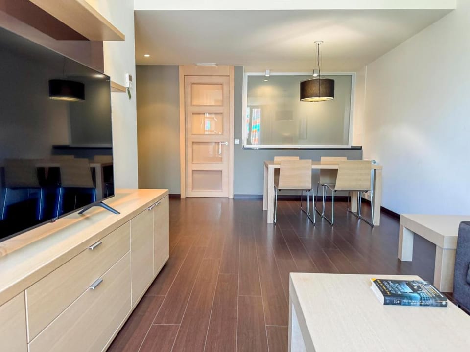Hotel Jardines de Uleta Suites Apartment hotel in Vitoria-Gasteiz