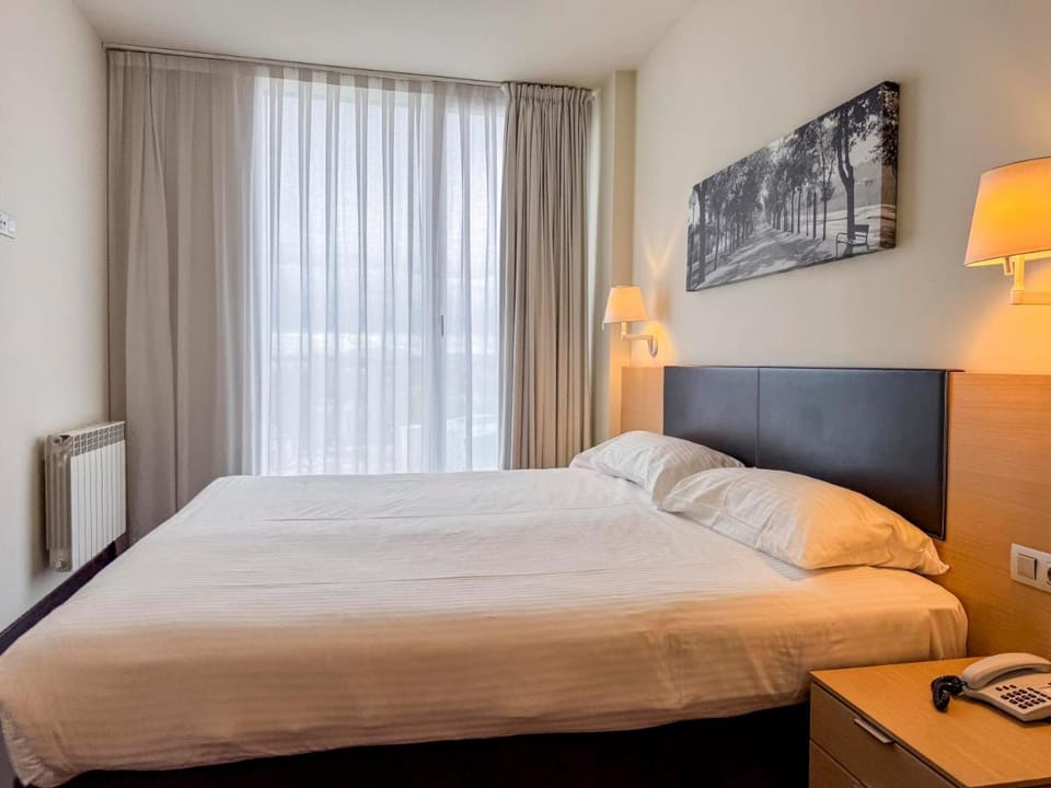 Hotel Jardines de Uleta Suites Apartment hotel in Vitoria-Gasteiz
