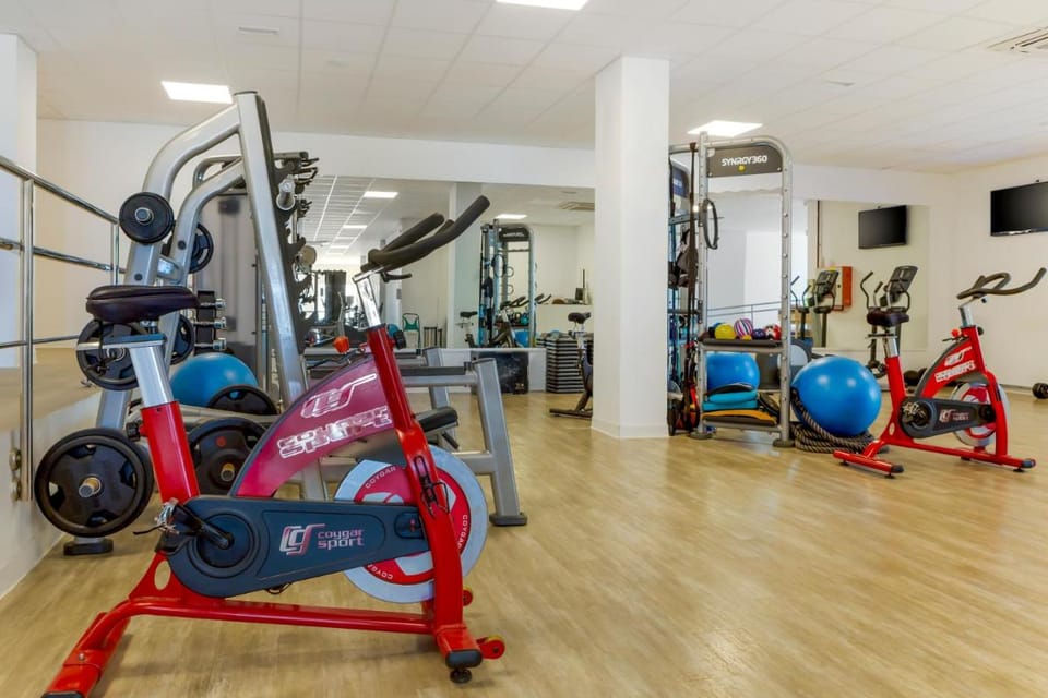 Royal Oasis Club At Pueblo Quinta Apartment hotel in Benalmadena