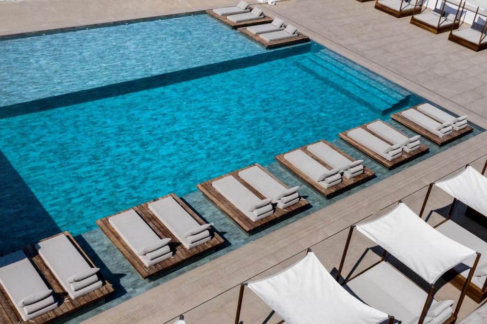 Manoula's Beach Mykonos Resort Hotel in Agios Ioannis Diakoftis
