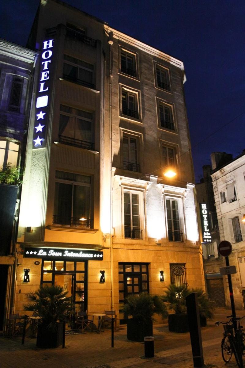 Qualys-Hotel La Tour Intendance Hotel in Bordeaux