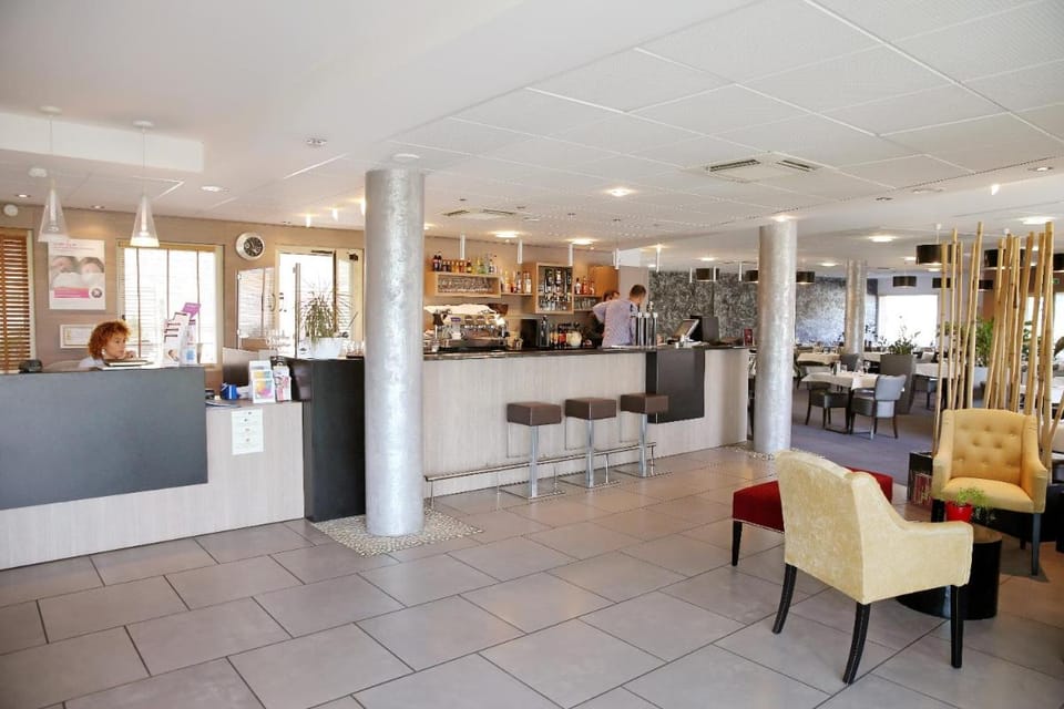 The Originals City, HÃ´tel Le CaussÃ©a, Castres Hotel in Occitanie