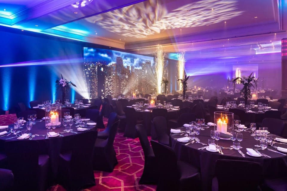 Radisson Blu Edwardian Heathrow, Heathrow Airport Hotel in London Borough of Hounslow